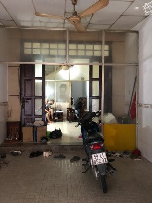 bán nhà mặt phố hòa hưng, 17,5 tỷ, 47 m2, 4 tầng, quận 10, tp.hcm