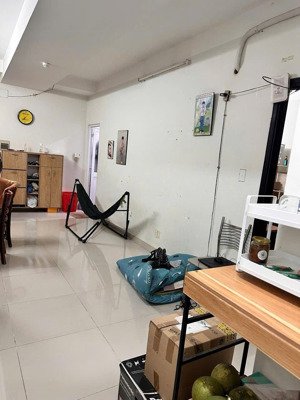 cho thuê căn hộ 2pn- trống - nhà mới sơn- cc bellezaq7- dt 57m2- giá 8tr