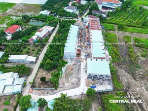 chủ gửi em bán 2 lô đất mặt tiền ngay khu dân cư