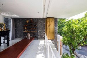 bán vila đẹp mặt tiền đường trần quý cáp