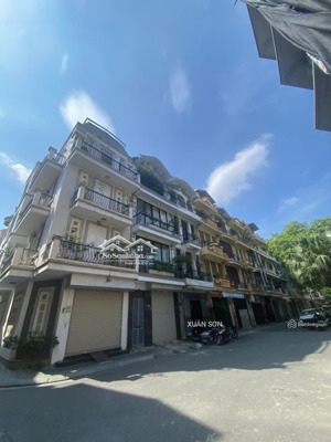 cho thuê nhà kđt định công - dt 110m*4 tầng, mầm non, kho hàng, caffe văn phòng, giá thuê 28 triệu.