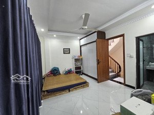 bán nhà nguyễn văn cừ thông ngọc lâm, hồng tiến 33m2, oto lý thuyết nhỉnh 6 tỷ