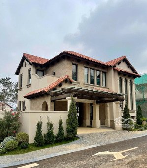 biệt thự đơn lập thanh xuân valley trước mặt country club siêu vip; 28.9 tỷ 380m2