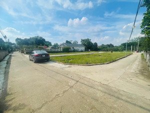 bán đất phường kim sơn, sơn tây, hà nội chỉ hơn 1ty lô đất 100m2 đường nhựa vỉa hè