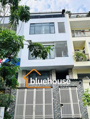 nhà đường đặng văn ngữ diện tích: 5x17m trệt 3 lầu cho thuê