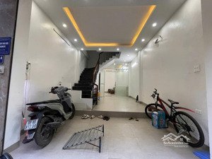 nhà đẹp an khánh ngãi cầu ô tô 7 chỗ đỗ cửa ngõ thông 45m2 4 tầng giá 6,4x tỷ