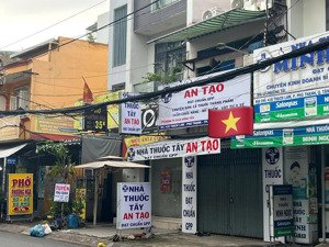 chính chủ gửi bán, nhà mặt phố thạch lam (4,2x18m). phù hợp đầu tư, kinh doanh !