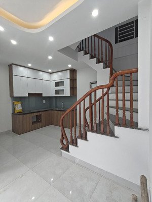 5,45 tỷ có ngay nhà 40m2 - 5 tầng tại xuân phương, gần đh công nghiệp, fpt, trịnh văn bô, mỹ đình