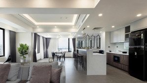 nhà đẹp mễ trì hạ 2pn full nội thất, sổ đỏ sẵn, vào ở ngay lh e minh nguyệt 