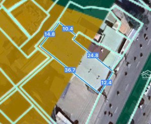 cần bán mặt tiền kinh doanh đang làm showroom mặt tiền đường ql13, phường hiệp bình phước,thủ đức