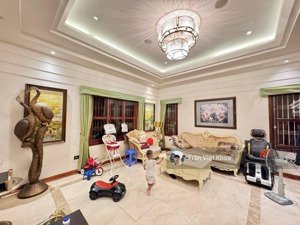 nói không ngập lụt - nhà đẹp 5 tầng - ba gác đỗ cửa - 40m ra phố láng giá hơn 8 tỷ!