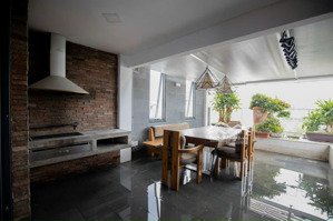 hạ sốc 4 tỷ! mt 8m thích quảng đức, pn - (8 x 11m) - kc: 5 tầng - hđt: 42tr/tháng - chỉ 19,5 tỷ