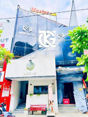 Cho Thuê Nhà Mặt Tiền: 134 Nguyễn Thái Học - Quận 1