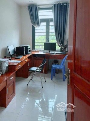 chính chủ bán căn nhà mặt phố yết kiêu quận 5 diện tích 4x8 giá 28 tỷ liên hệ 