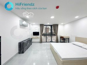 chính chủ cho thuê căn hộ cao cấp cửa sổ thoáng full nội thất ngay ngã tư hàng xanh