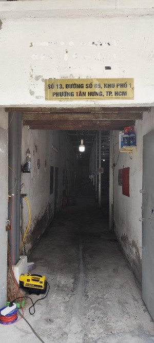 mặt bằng rộng, mặt tiền khu vực quận 7