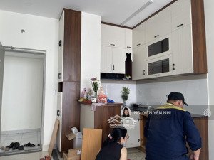 bán nhanh căn hộ green town bình tân 63m2/2pn2wc/2,350tỷ ngân hàng cho vay 70%.em nhi 