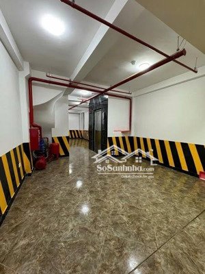 bán ccmn khương thượng - gà đẻ trứng vàng - gần phố - thang máy - dòng tiền 90tr/th - vận hành ngay