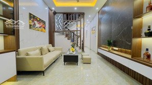 bán nhà khương đình-thanh xuân 45m x5t - 1 ngoặt ra phố - nhà đẹp full nội thất - lh 
