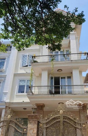 cần cho thuê villa 74/3a bàu cát 1 p.14 q.tân bình