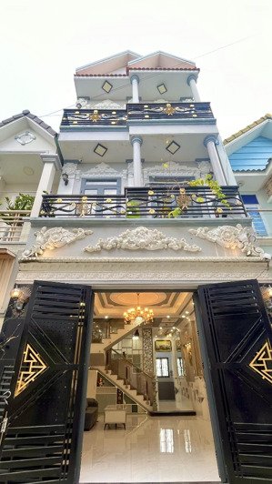 bán nhà 3 tầng - 4x13 - xe hơi đổ cửa - gần phú mỹ hưng - quận 7 - nhỉnh 5 tỷqq