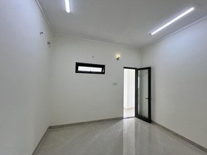 nhà mới xây diện tích 140m2 phù hợp cho vợ chồng trẻ