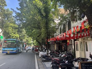 bán mặt phố hàng cá, hoàn kiếm, diện tích 52m 6 tầng giá 45 tỷ