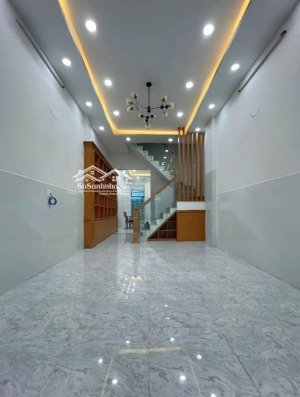 nhà đẹp 2 mặt tiền, ngay gần mặt tiền trường sa 36m2, 4 tầng btct, nhỉnh 5 tỷ.