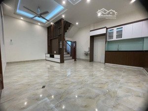 bán nhà: tây mỗ- nam từ liêm 50m, 5 tầng , gần ô tô tránh, thoáng sáng, chỉ 7,6 tỷ