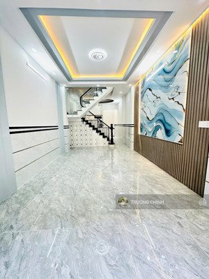 bán nhà mới 4 tầng lê văn quới - hẻm 6m - khu dân trí - 4 x 14 - k lộ giới - sổ đẹp - hơn 5 tỷ.