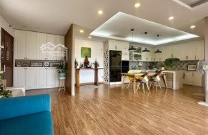 bán căn góc 3 ngủ tòa n03t5 khu ngoại giao đoàn