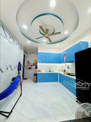 siêu phẩm tân phú hẻm xe tải thông nhà 2 tầng mới đẹp thoại ngọc hầu 116m nở hậu 5.2m