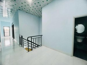 siêu phẩm hiếm nhà đẹp giá rẻ thoại ngọc hầu, tân phú chỉ 4.8 tỷ!