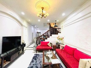 ô tô 4 chỗ đỗ cổng - rộng - phố vip thái hà - hàng hiếm - dân xây