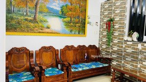 không có căn thứ 2 - nhà 3 tầng gần biển đường kinh doanh sầm uất - giá chỉ 6 tỷ