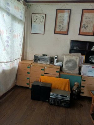 bán nhà riêng cũ tầng 2 mặt phố lê văn hưu, 31 tỷ, 212m2, pháp lý đầy đủ, giá tốt