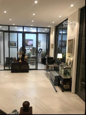 nhà đẹp - phân lô - mặt tiền khủng 10m - ô tô đỗ cửa - dòng tiền 360tr/năm - trung tâm ba đình