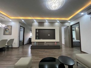 bán căn hộ c18 lạc long quân, xuân la, tây hồ. 87m2 3n 9 tỷ. lh: 
