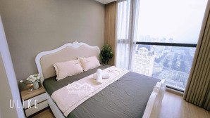 cho thuê căn 2pn tầng cao toà vinhomes sky lake