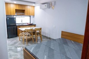 phòng mới xây sạch đẹp nội thất cao cấp giá khai trương