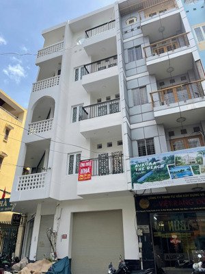 góc 2mt cách mạng tháng 8, q3 - 9x17m - cn 160m - hđ 80 tr/th - giá 40 tỷ