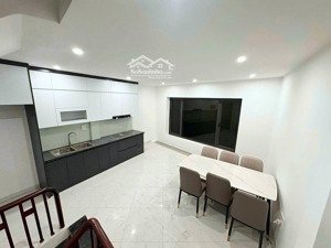 bán nhà phố phúc đồng, ôtô đỗ cổng, 5 tầng mới, 6.05 tỷ