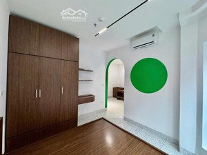 bán nhà mới xây 7 tầng thang máy 2 mặt thoáng ba gác tránh dòng tiền ổn định