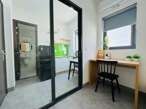 cho thuê căn hộ 1 phòng ngủ tách bếp, nội thất đầy đủ