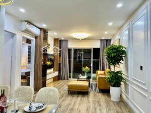 chính chủ em cần bán 3 phòng ngủ vip 123m2 tại richland souther xuân thuỷ cầu giấy giá bán nhanh