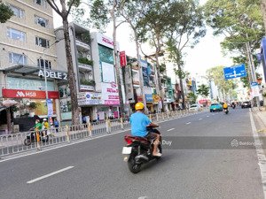 chỉ 130 triệu/m2 sở hữu ngay mặt tiền lê hữu kiều & d14, q2. dt: 20 x 20.5m (404m2). giá: 52.5 tỷ