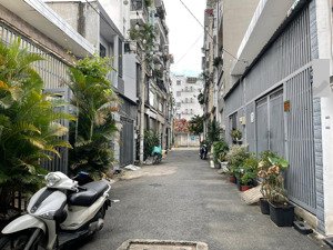 nhà cấp 4, hẻm ô tô đậu, 100m2 ngang 4.1 nở hậu 6m, ngay phạm văn bạch