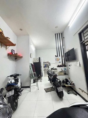 nhà trệt lửng hẻm ô tô ngay phạm văn đồng, linh đông, thủ đức. sát tô ngọc vân. sổ hồng. giá tốt