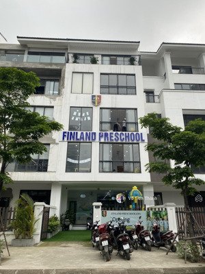 cho thuê lk nguyễn văn lộc - hà đông, 150m2 đất, xd: 100m2 x 6 tầng, mt:8m. chia phòng, thang máy.