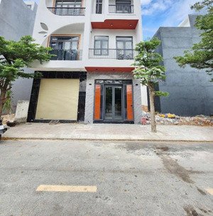 3.2 tỷ/ bán đất kdc lộc phát gần đường 22 tháng 12 quốc lộ 13 p. thuận giao, tp. thuận an